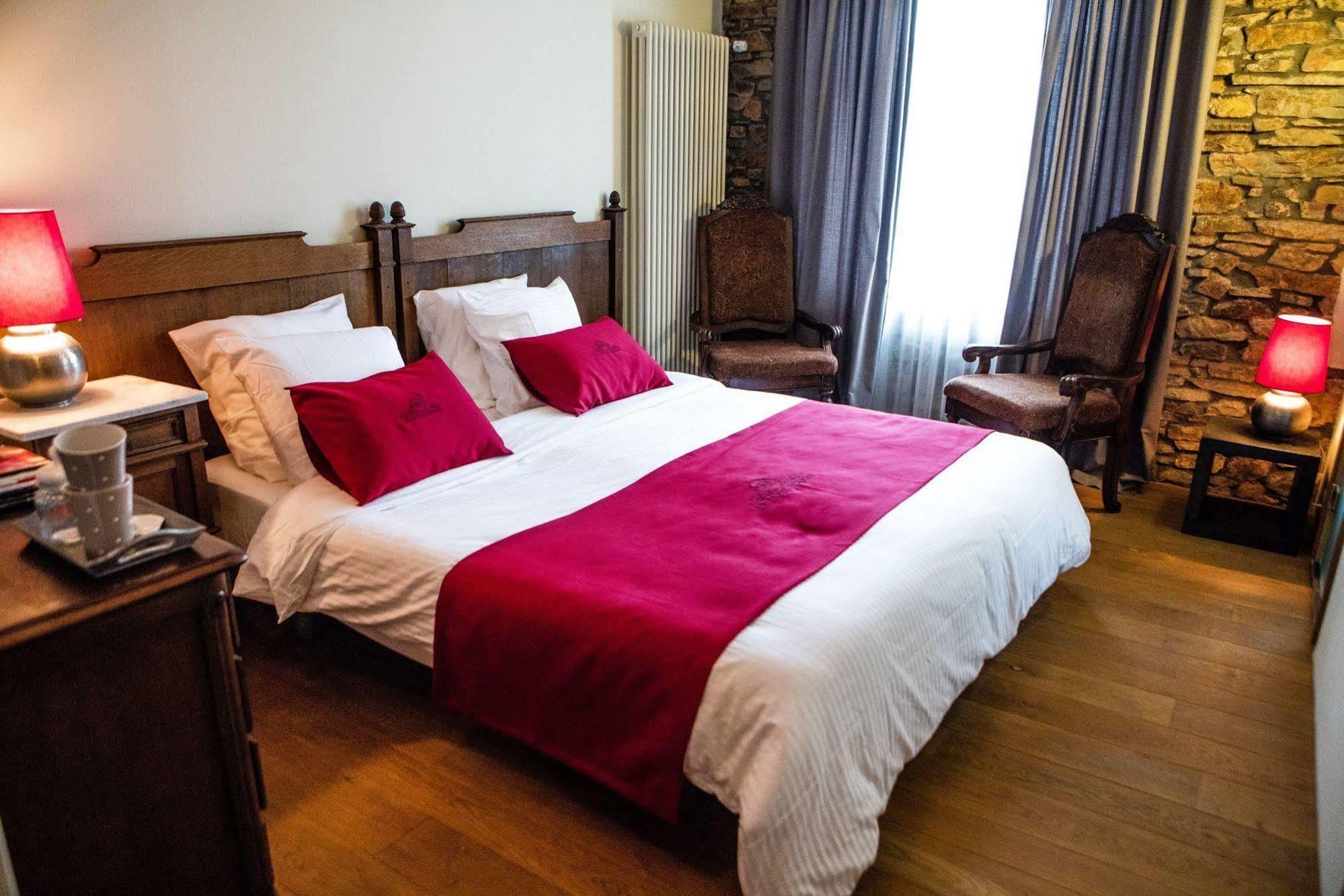 B&B Le Tapis Rouge Vielsalm Esterno foto